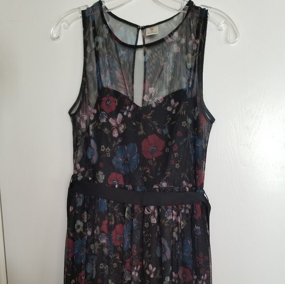LC Lauren Conrad Dresses & Skirts - Lauren Conrad Disney Snow White Black floral dress